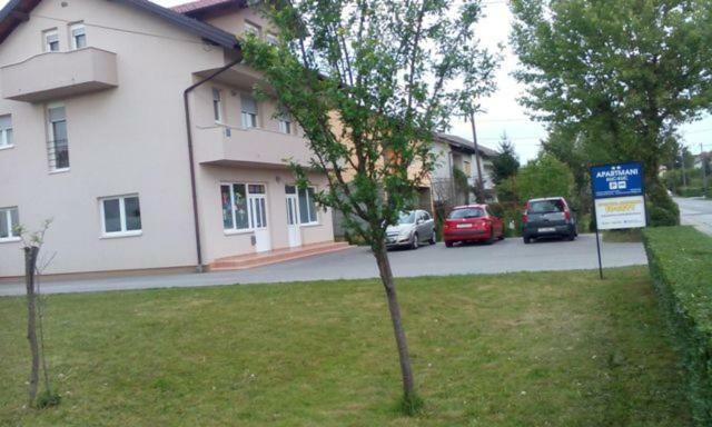Kuc Kuc Apartmani Karlovac Extérieur photo